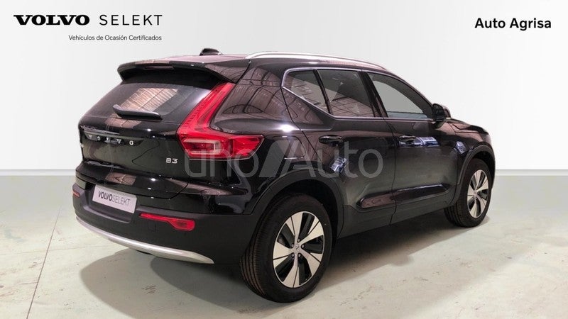 XC40 2.0 B3 MHEV CORE DCT 163 5P