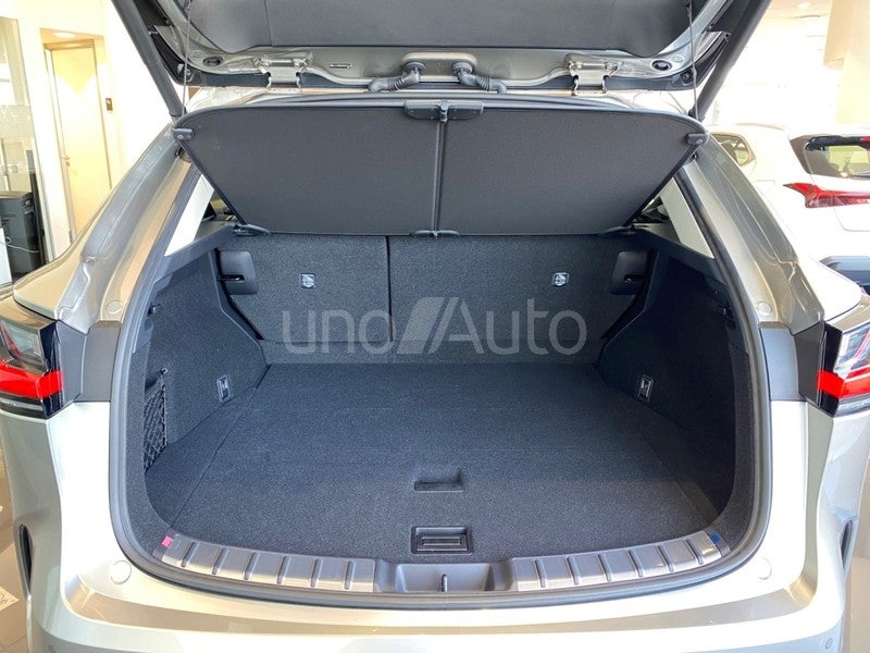 NX 350h Premium 2WD