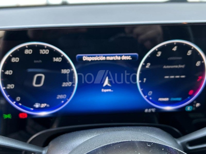 CLA CLA 180 con tecnología híbrida