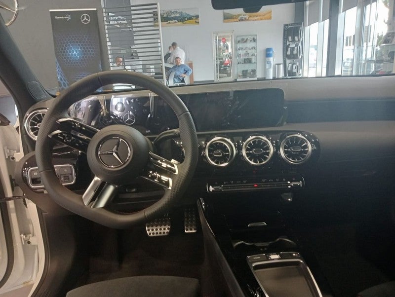 250e compacto AMG Line