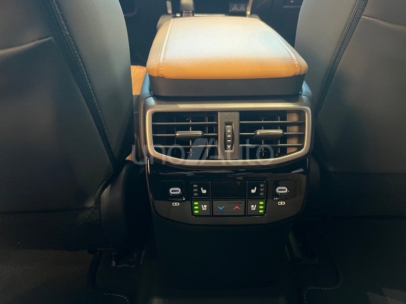 RX 450h+ Business