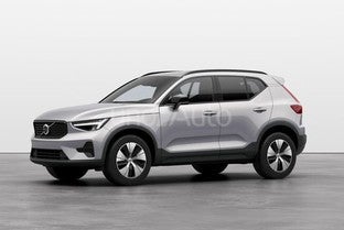 VOLVO XC40 2.0 B3 G Plus Dark Auto