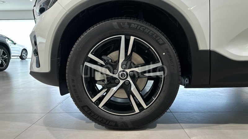 XC40 PLUS, B3 MILD HYBRID, GASOLINA, DARK