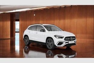 MERCEDES-BENZ Clase GLA 220d 4Matic 8G-DCT