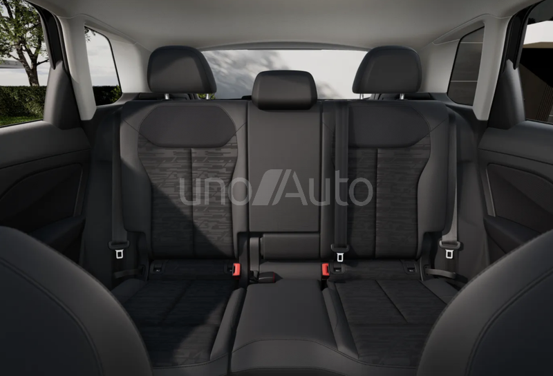 Q3 e-hybrid Advanced S tronic 200kW