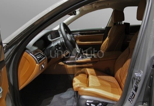 740dA xDrive