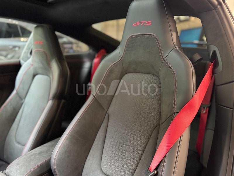 911 Carrera 4 GTS