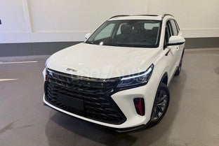 DFSK 600 Luxury