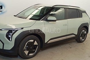 KIA EV3 Earth Standard Range