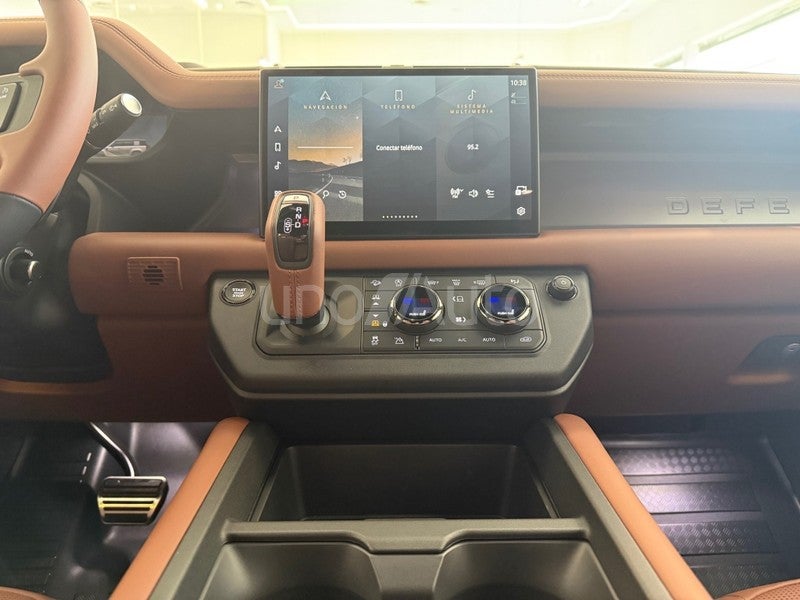 Defender 110 4.4 V8 MHEV Octa AWD Aut. 635