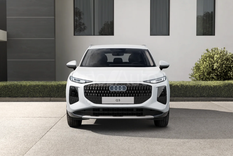 Q3 e-hybrid Advanced S tronic 200kW