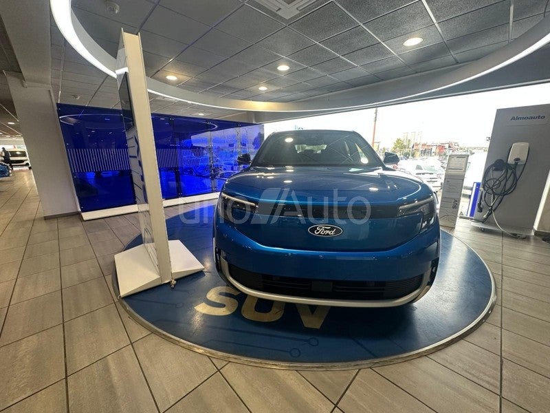 Explorer RWD Rango Extendido Premium  77kWh