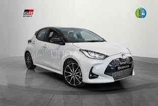 TOYOTA Yaris 130H 1.5 GR Sport