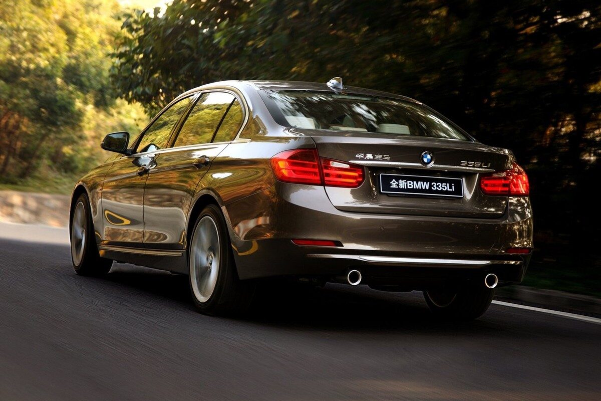 De los coches más seguros, el BMW Serie 3 tiene la póliza más cara.