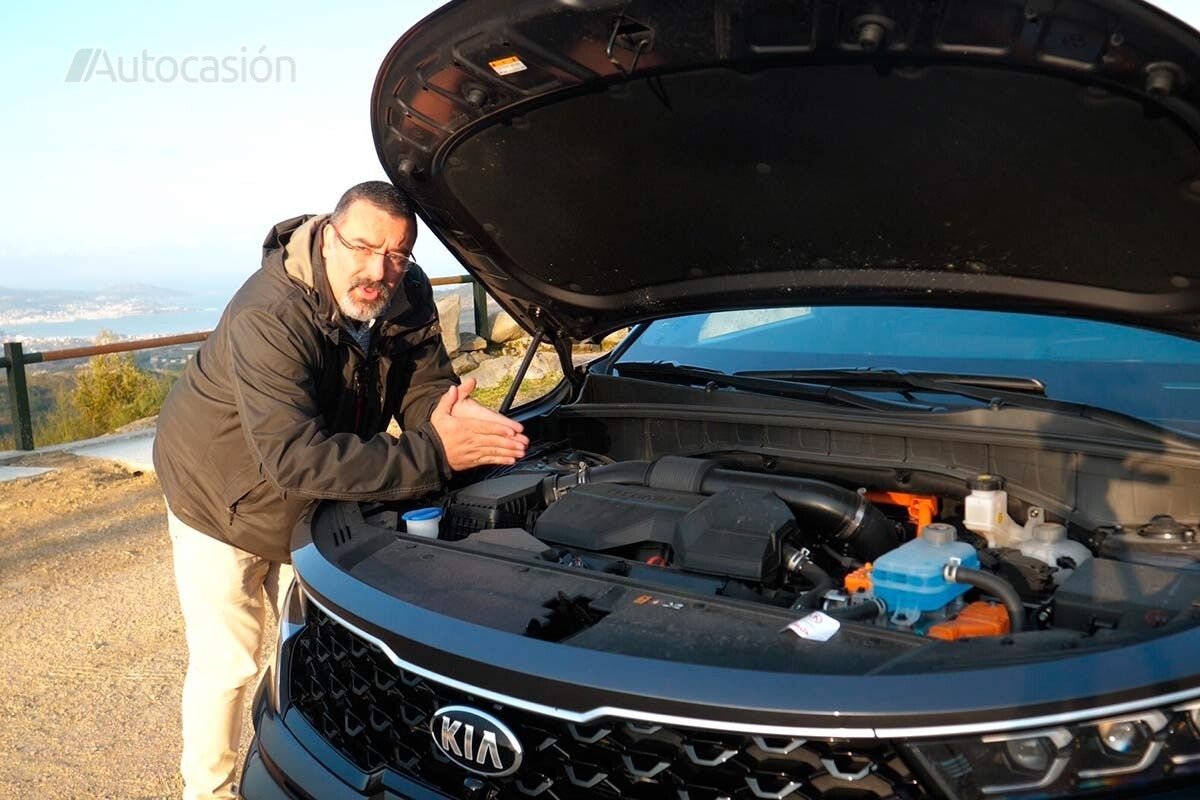 Cómo usar la posición P (aparcamiento) en un coche automático para