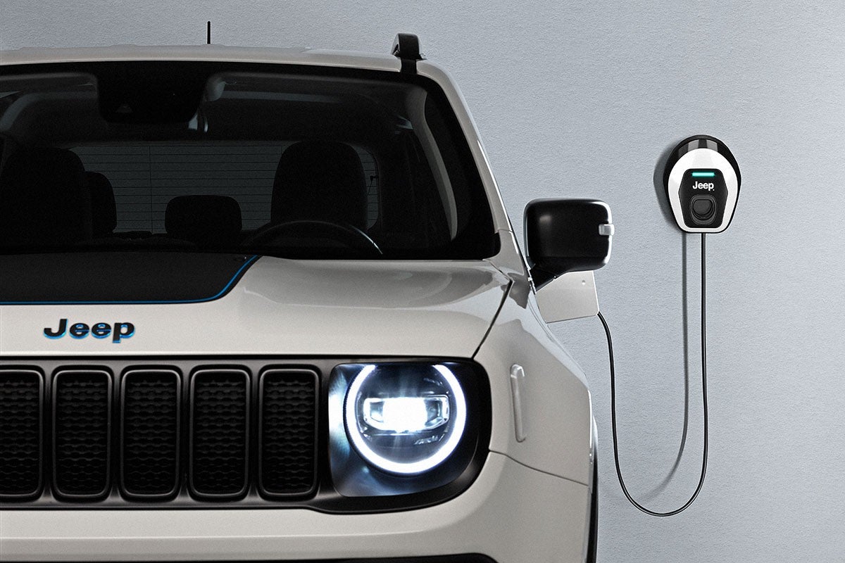 Jeep Renegade híbrido enchufable.