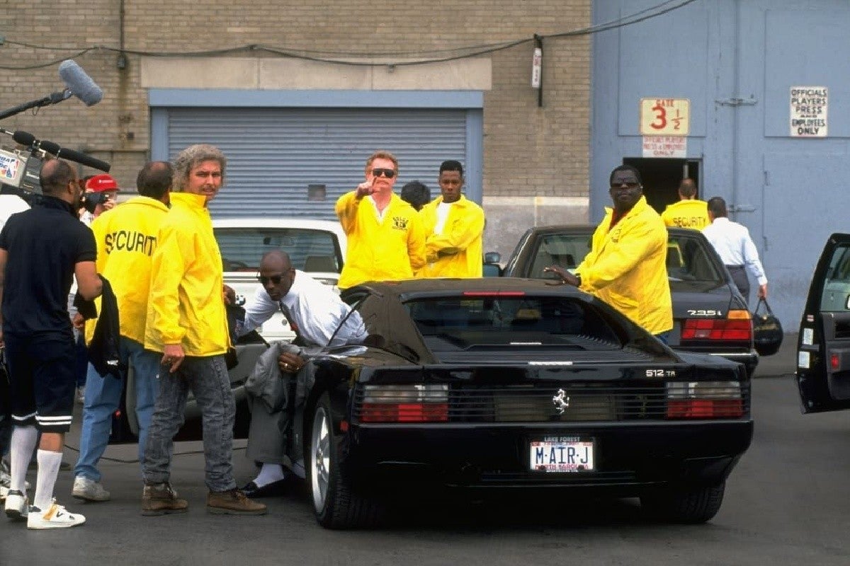 Coches de Michael Jordan