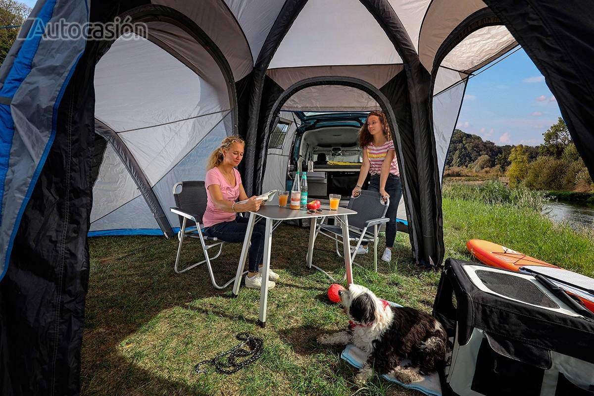 Además del espacio, la Caddy California cuenta con tecnologías que hacen fácil el uso.