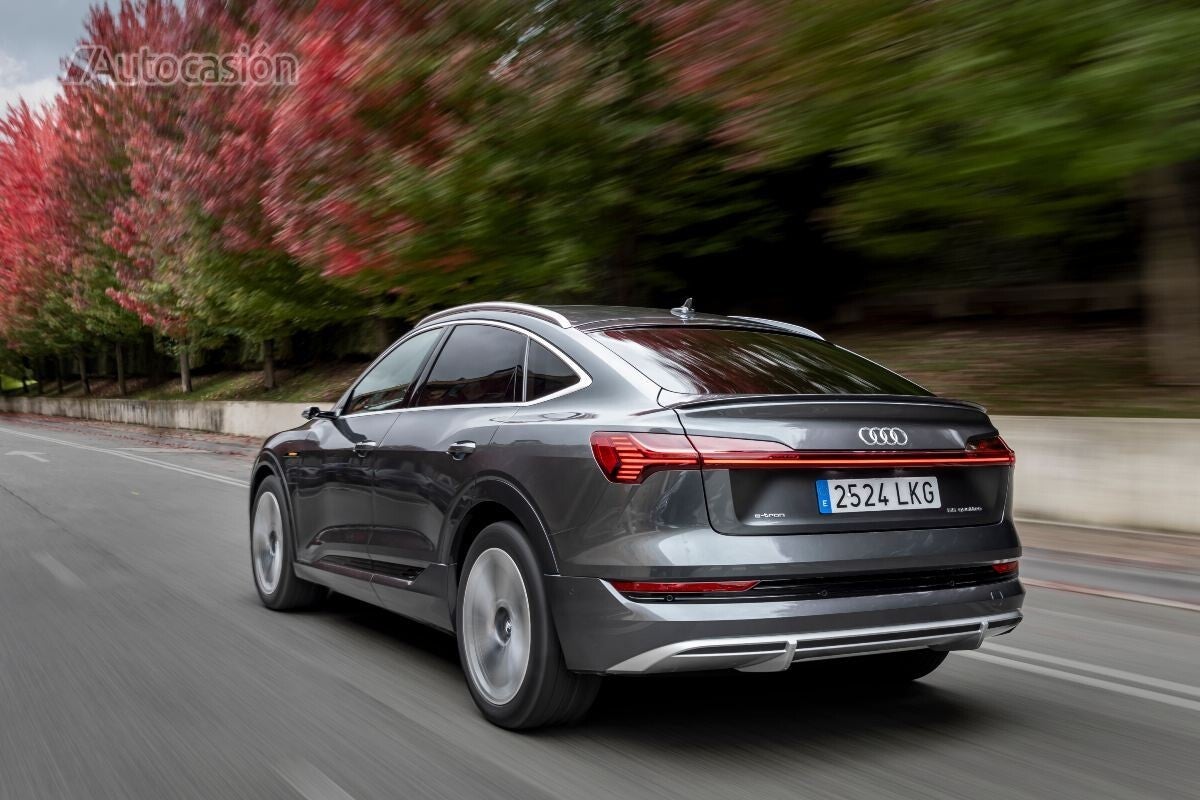 Audi e-tron Sportback 2020 dinámicas.