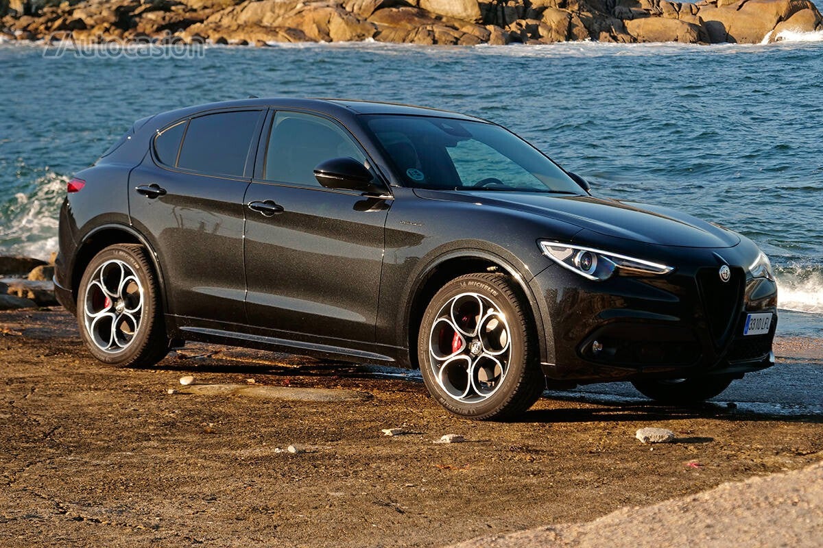 El Stelvio enamora por su conducción.
