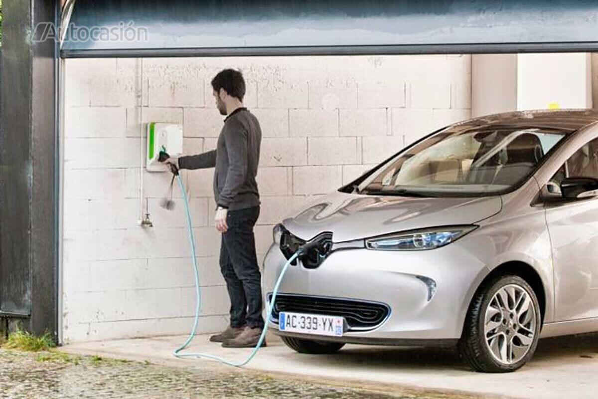 Un punto de recarga para coches eléctricos