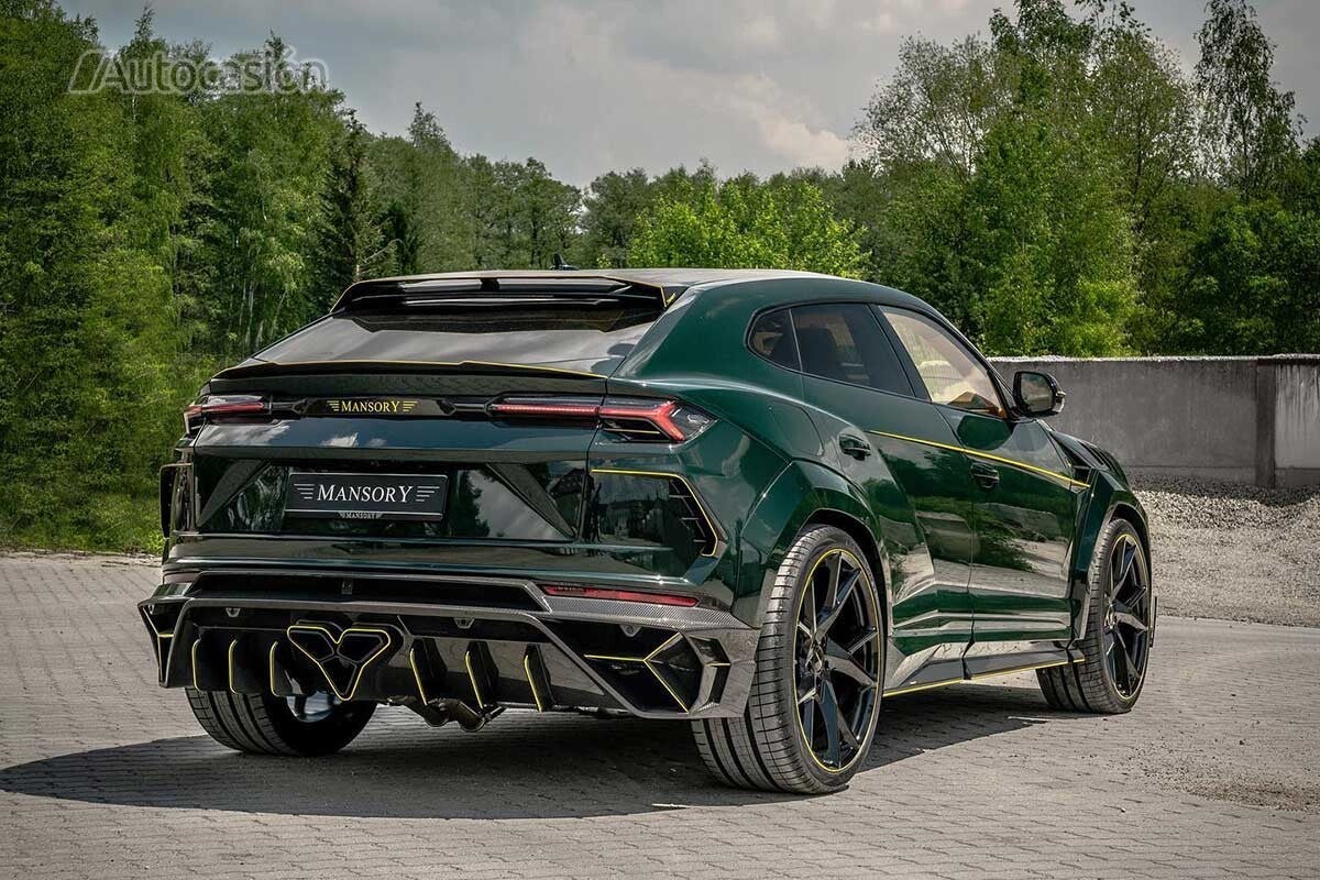Mansory le da color a su Venatus la radical interpretación del