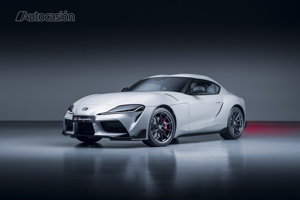 El nuevo Toyota Supra añade una versión manual a su gama