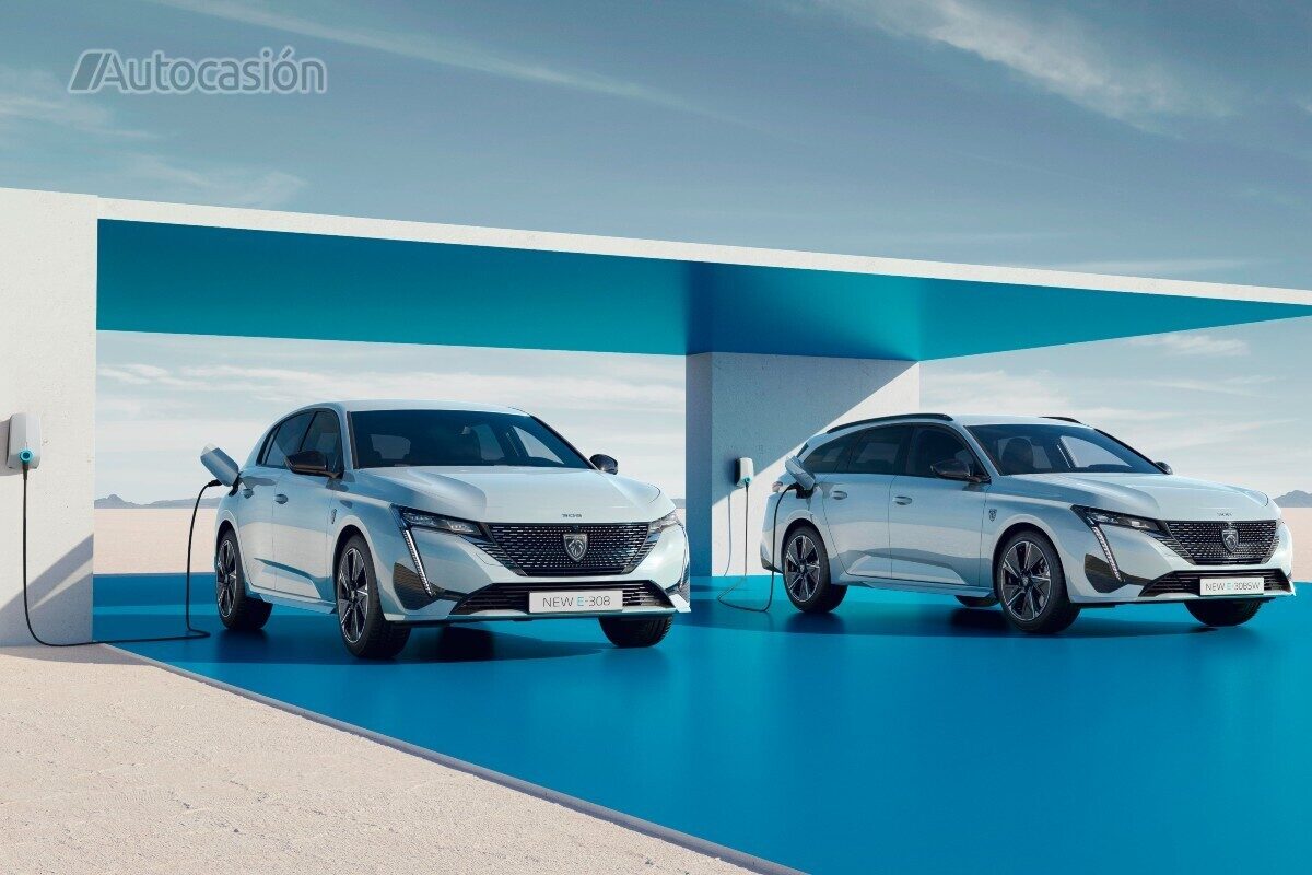 Nuevos Peugeot e-308: llega el eléctrico para las dos variantes de carrocería