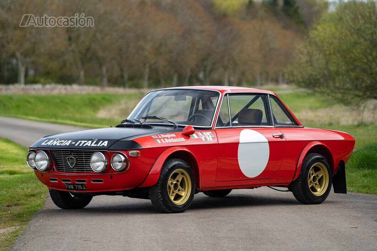 El Lancia Fulvia gracias a su ligereza y buen comportamiento arrasó en el Mundial de Rallys.