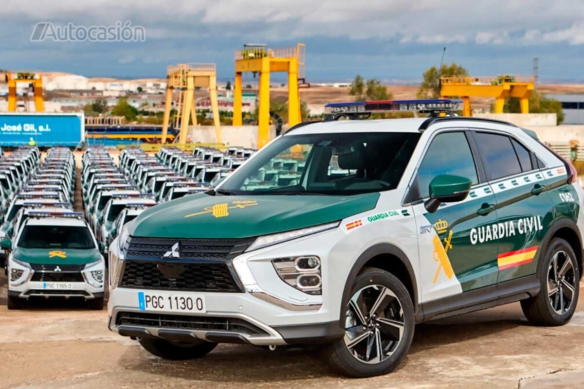 Mitsubishi Eclipse Cross PHEV of the Civil Guard