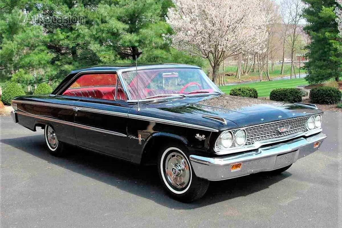 Ford Galaxie 500 XL R-code