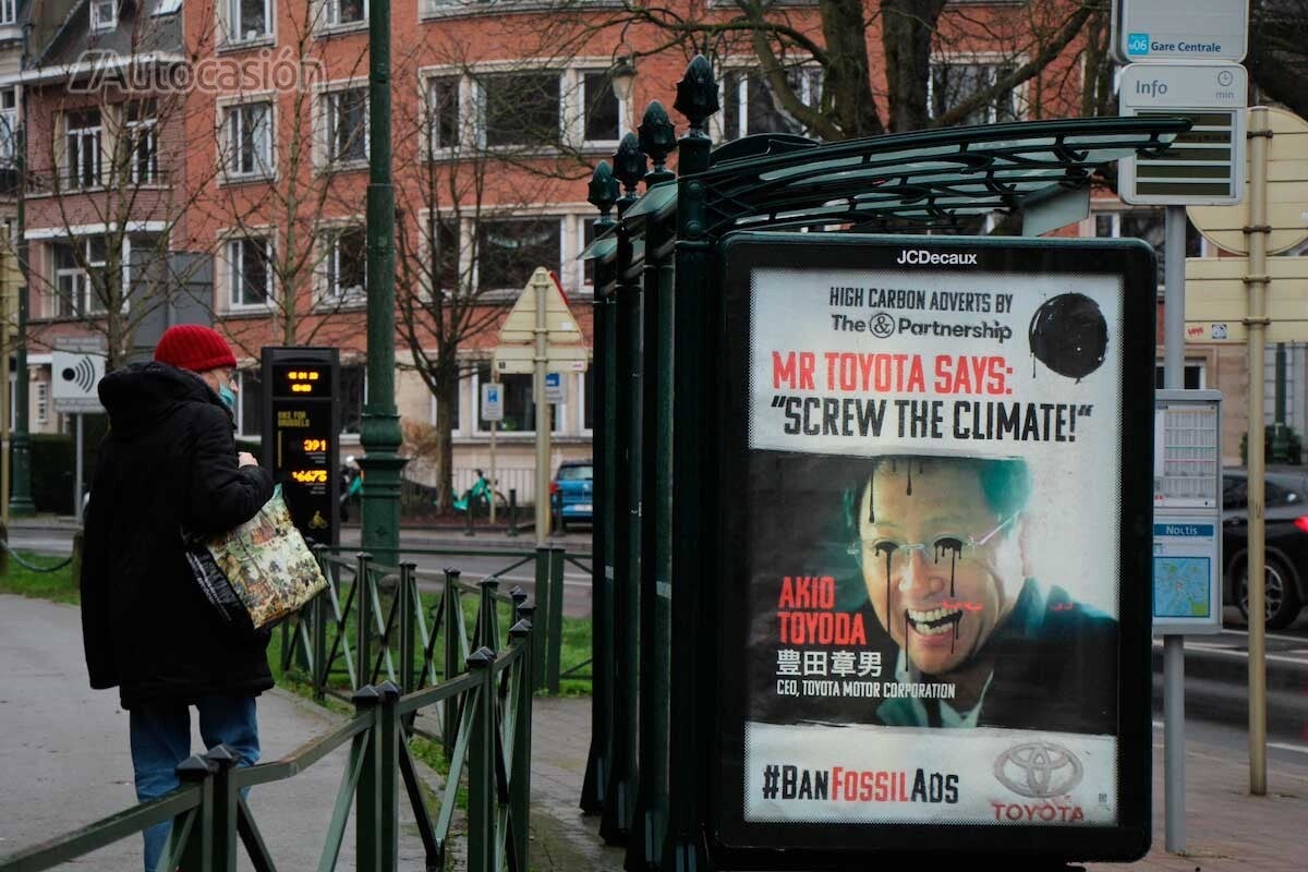 Climate Activists Are &Quot;Hacking&Quot; Toyota And Bmw Ads In Europe 1 Ad Hacked By Brandlism