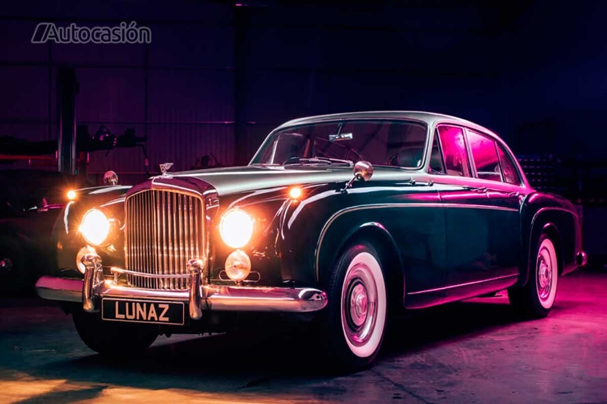 Bentley S2 restomod by Lunaz