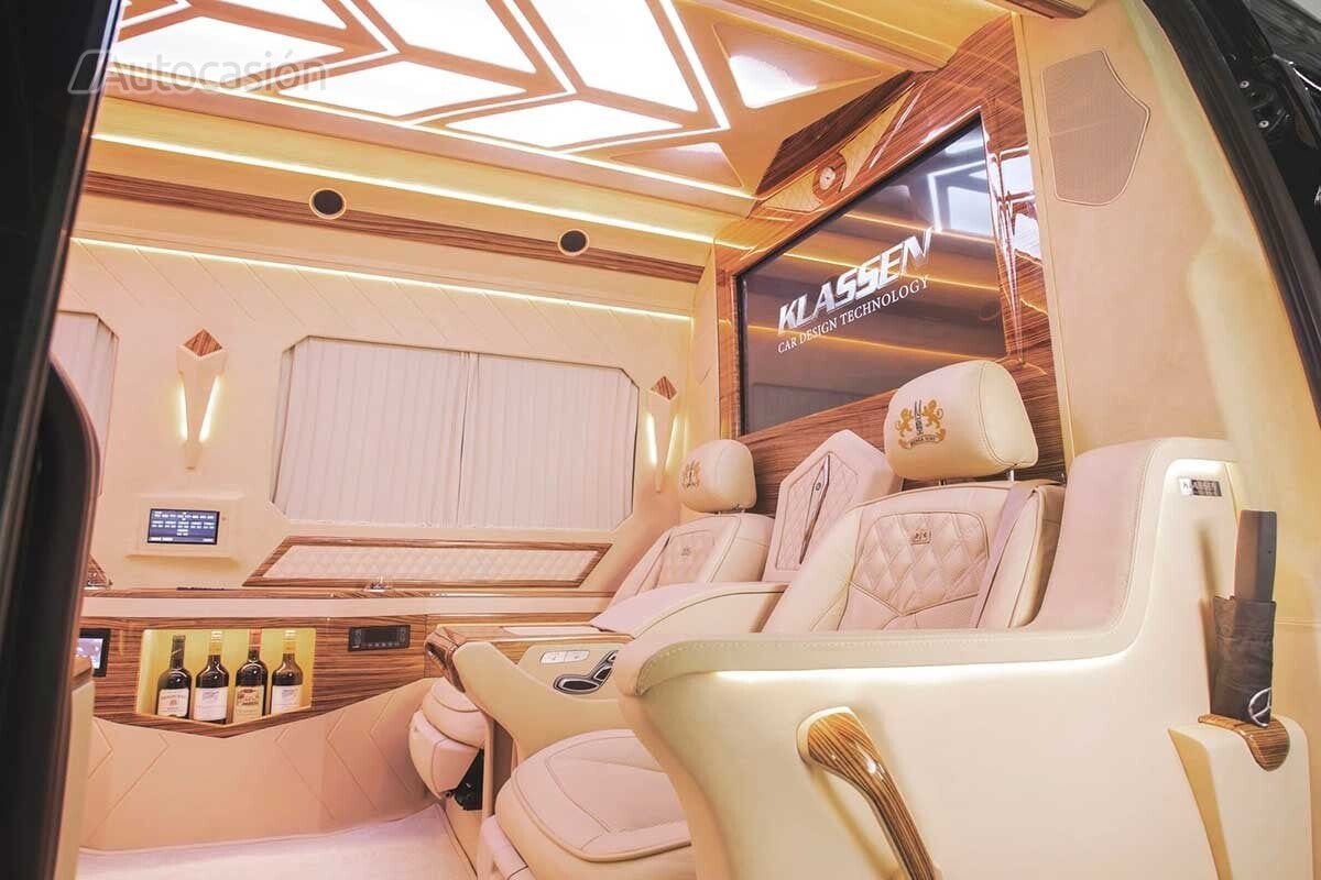 Mercedes Sprinter 519 Luxury VIP First-Class Business Van by Klassen