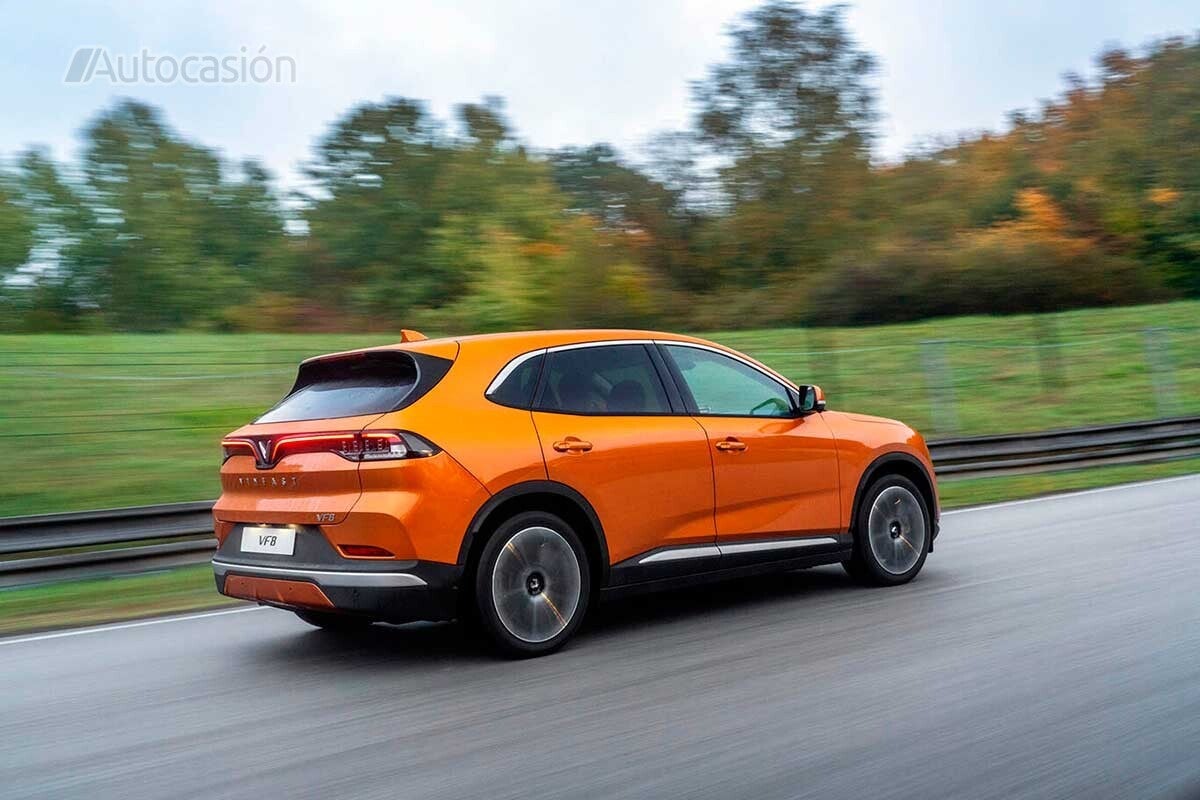 Vinfast VF8