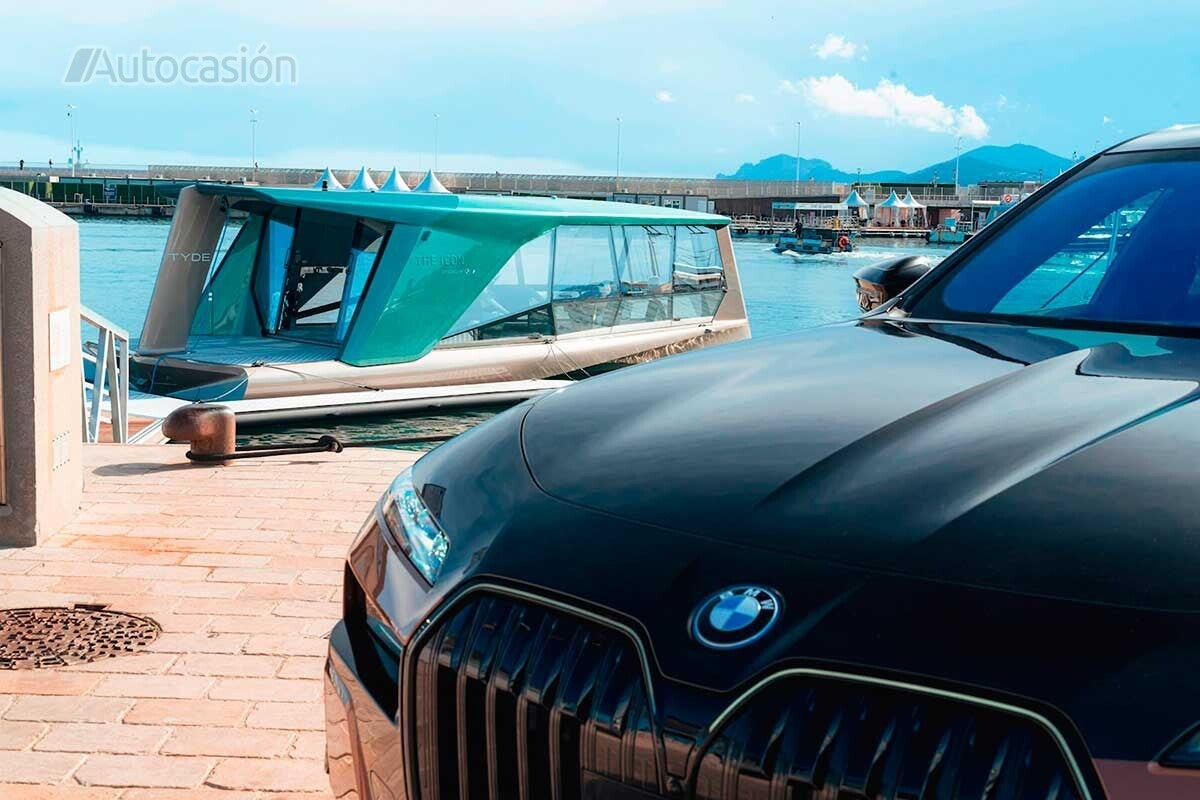 The Icon, the BMW yacht
