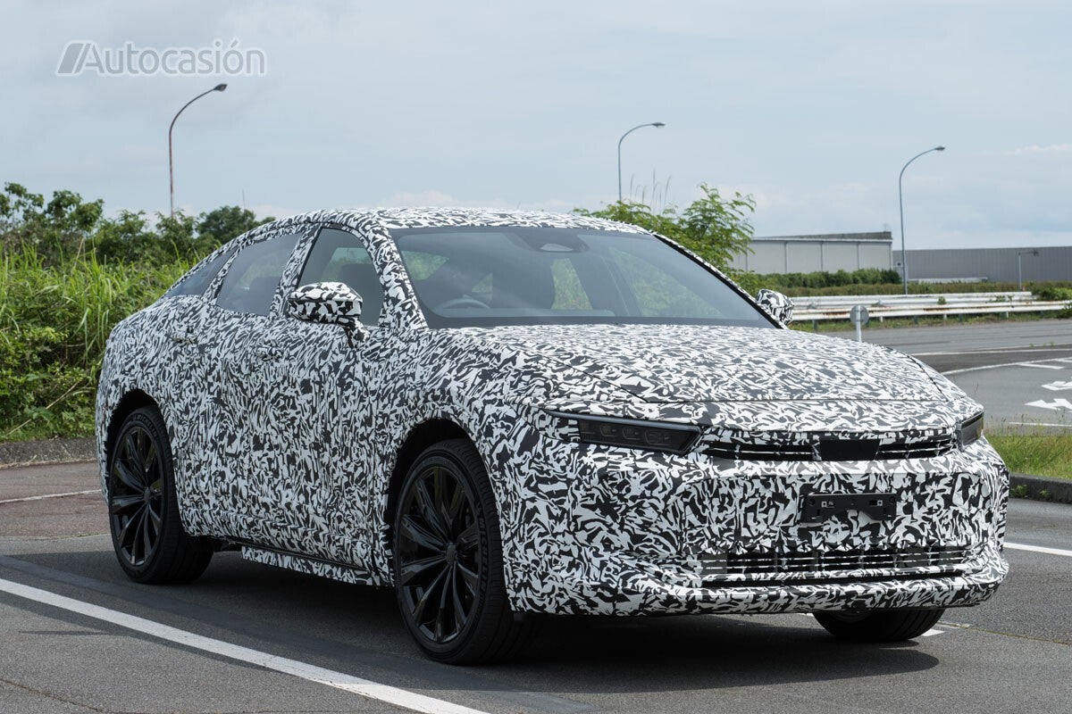 The new batteries would allow up to 1,000 km of autonomy.