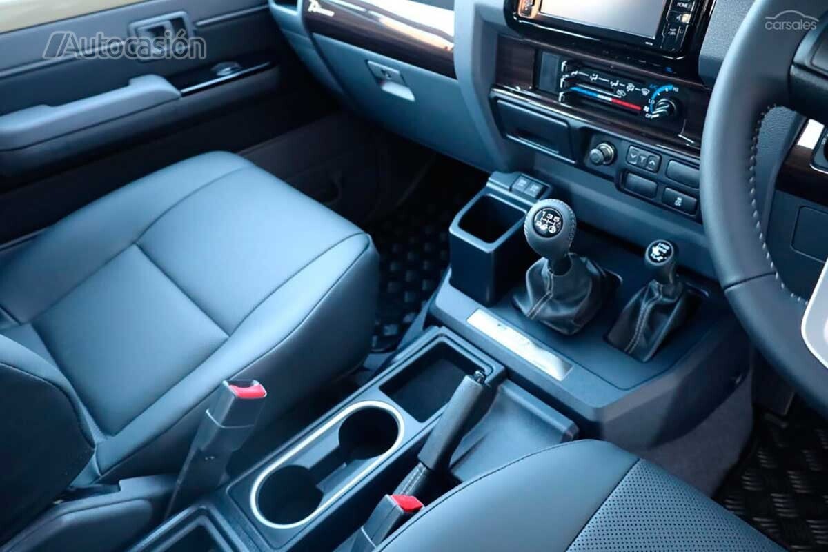 Toyota Land Cruiser 70 Series
