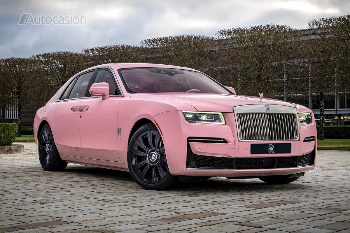 Rolls-Royce Ghost pink 