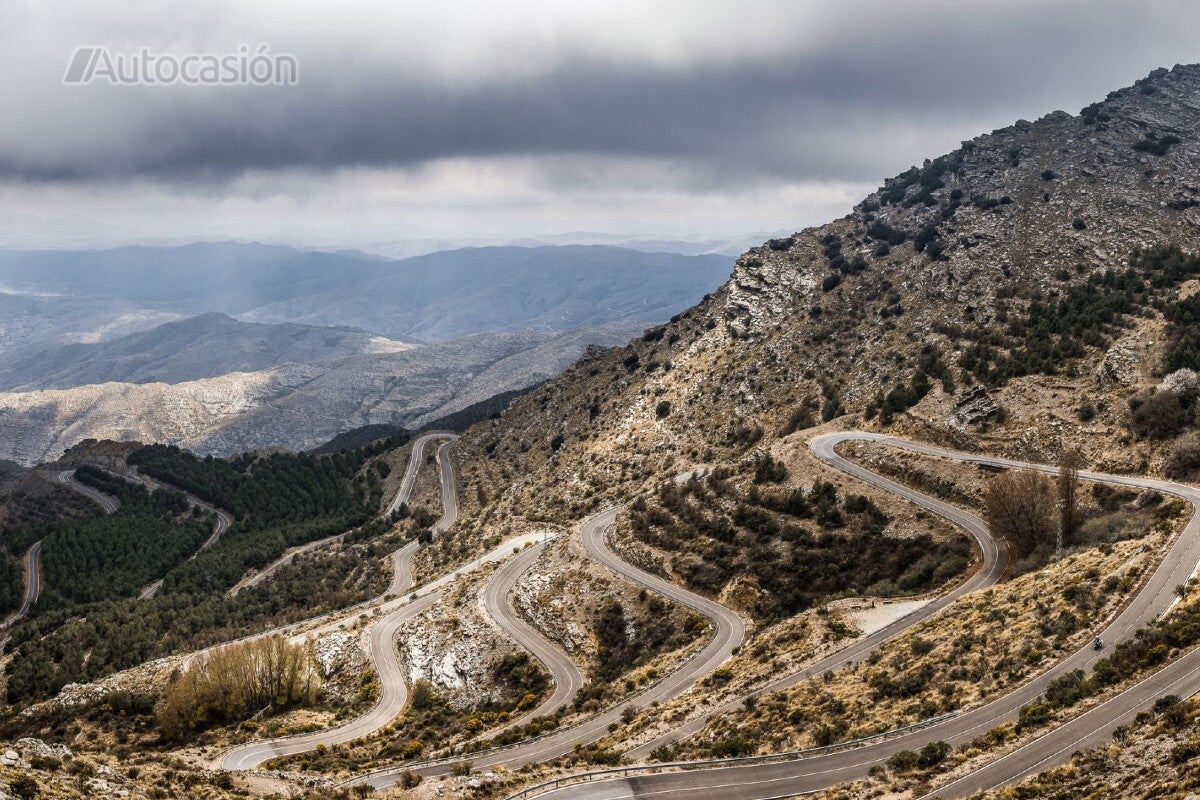 Carreteras de ensueño Alto de Velefique Autocasión