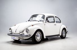 VOLKSWAGEN Escarabajo 1303 