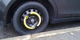 ¿Llevas todos los elementos obligatorios en el coche?