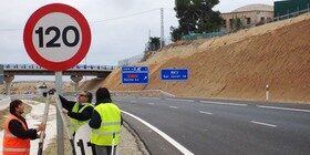 La señalización de Barcelona desorienta a los conductores