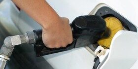 El litro de gasóleo y de gasolina, cada vez más baratos