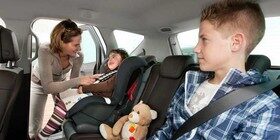 ¿Cuánto tardan los niños en aburrirse en el coche?