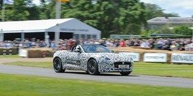 El Jaguar F-Type a prueba en el Festival de Goodwood