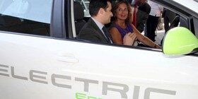 Seat cede 2 coches 100% eléctricos al Ayuntamiento de Madrid