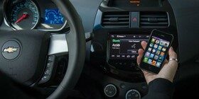 Chevrolet incorpora el Siri del iPhone en el Spark y en el Aveo