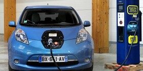 Nissan apuesta por una red de recarga rápida para coches eléctricos