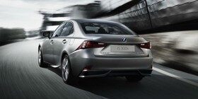 Lexus deja de vender automóviles diésel